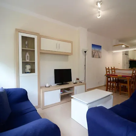 The In Has 2 Bedrooms Pals
